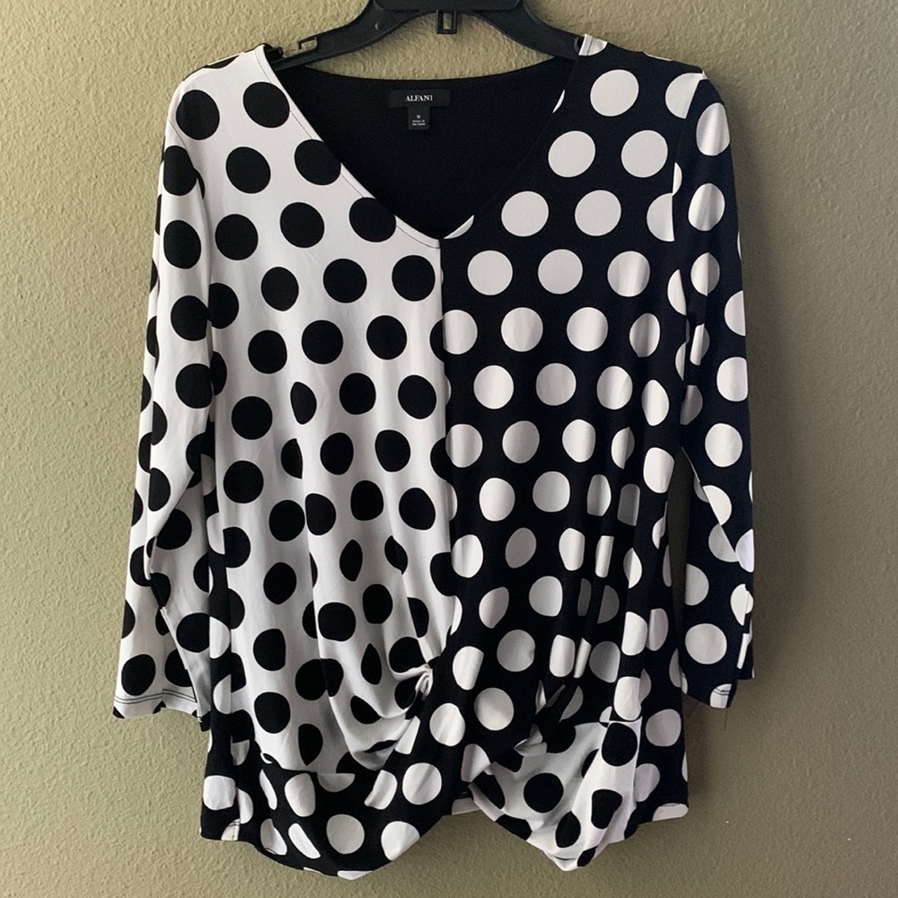 Alfani blouse polka dot size medium